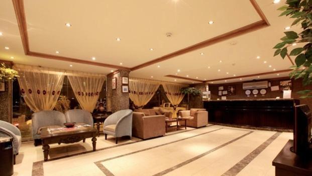 Al Baron Palace Khobar Aparthotel Nadinah Exterior foto